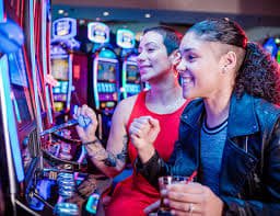 mmk2 တိုက်ရိုက် ကာစီနို Live Baccarat Professional Dealer HD Stream